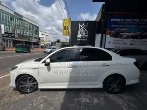 Toyota Axio 2017 Car (Used)