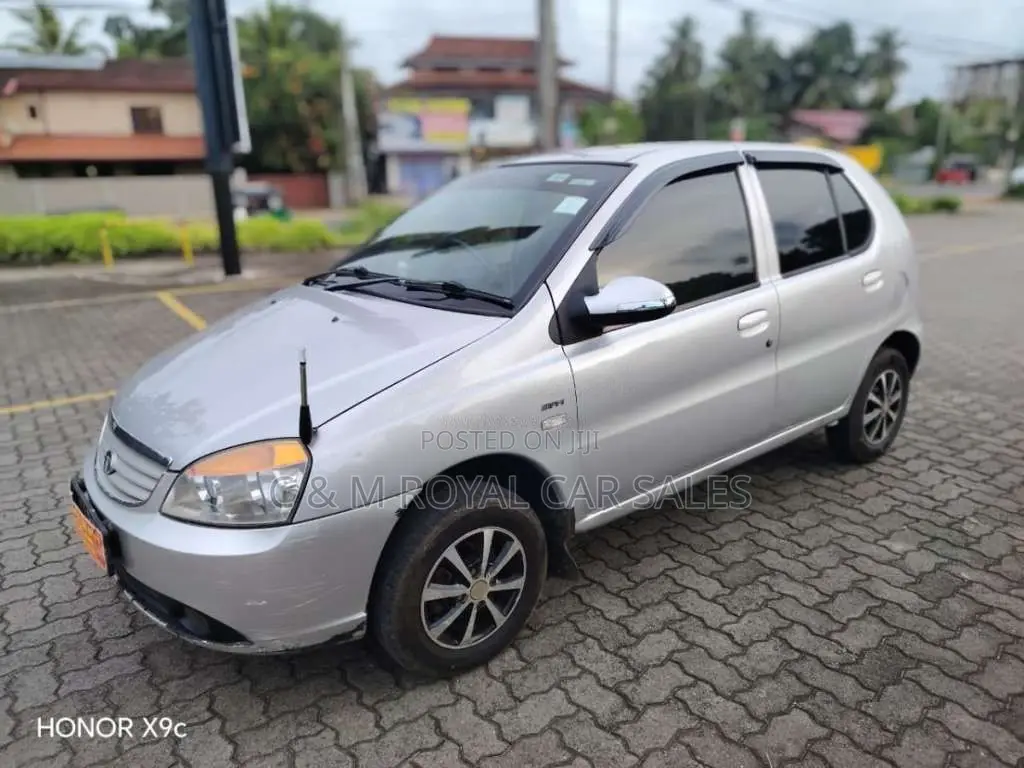 Tata Indica 2014 Car (Used)