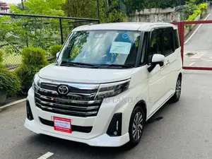 Toyota Roomy Custome G 2024 Car Brand New