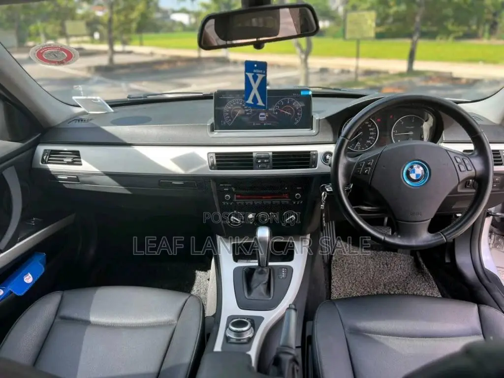 BMW 320d 2011 Car (Used)