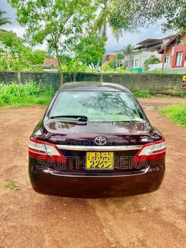 Toyota PREMIO 2013 Car (Used)