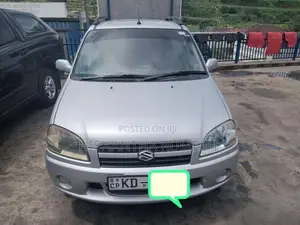 Suzuki Swift Center 2005 Car (Used)