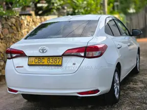 Toyota Yaris Active 2018 Car (Used)