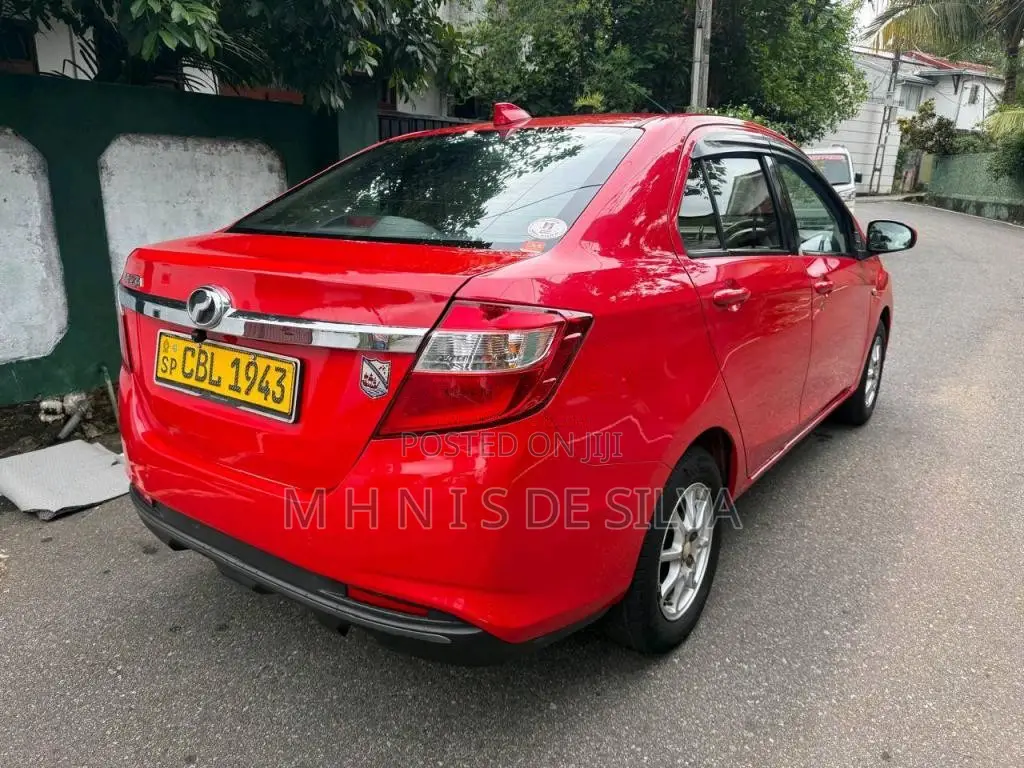 Perodua Bezza 2018 Car (Used)