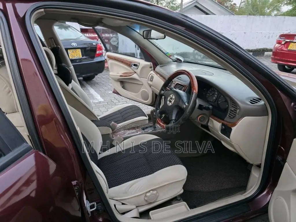 Nissan Bluebird Sylphy N17 2004 Car (Used)