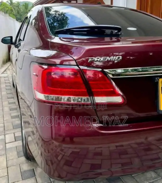 Toyota PREMIO 2017 Car (Used)