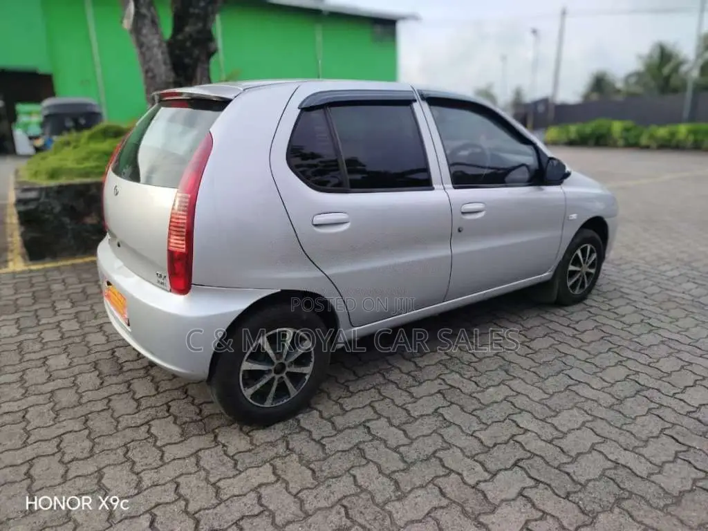 Tata Indica 2014 Car (Used)