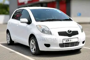 Toyota Vitz 2007 Car (Used)