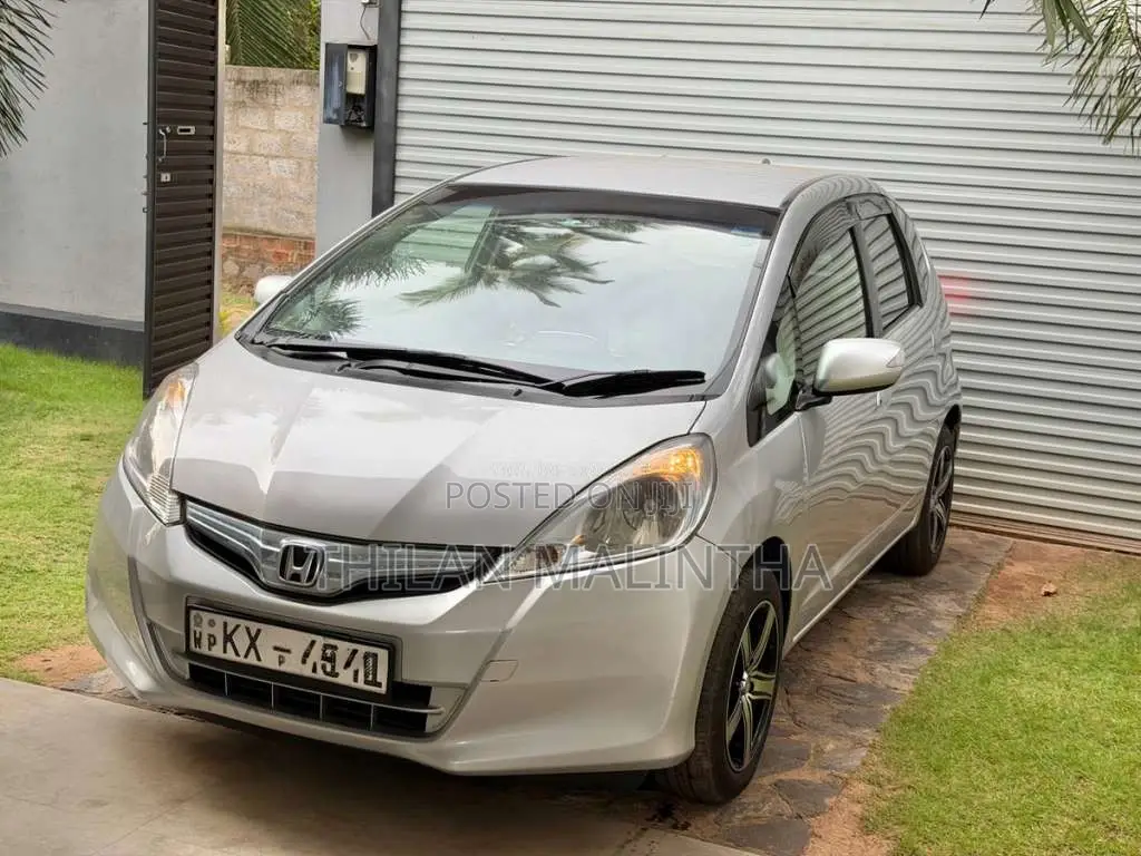 Honda FIT GP1 2012 Car (Used)