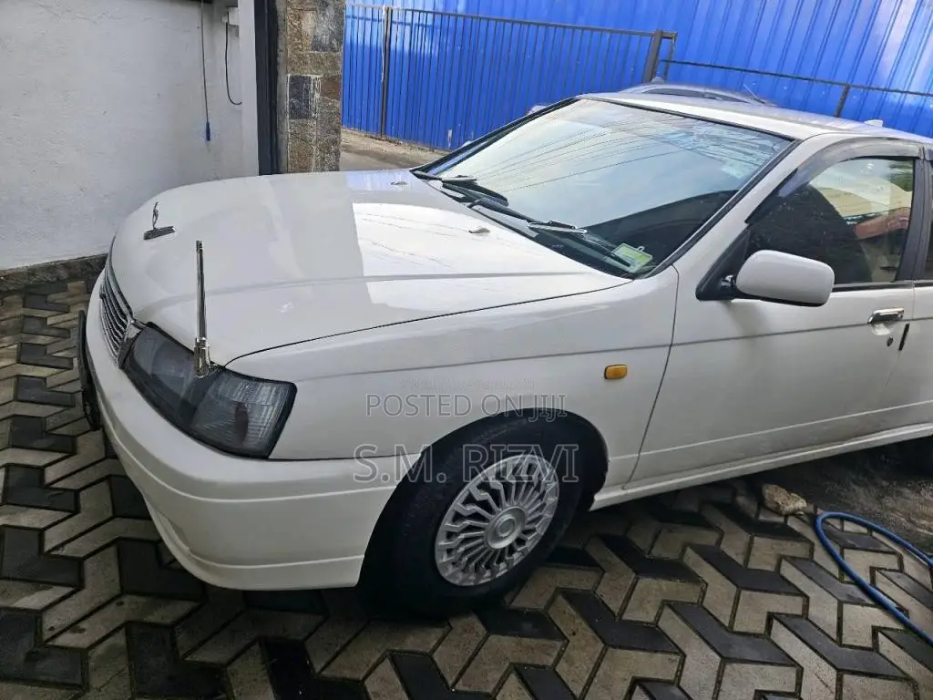 Nissan QU 14 2000 Car (Used)