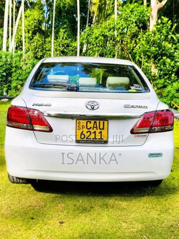 Toyota Premio 2017 Car (Used)