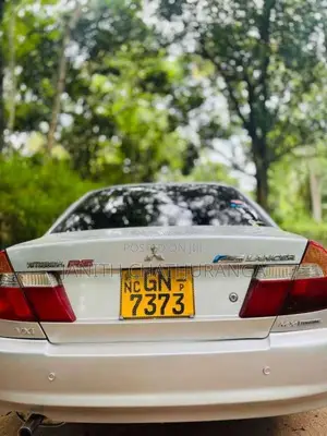 Mitsubishi Lancer 2000 Car (Used)