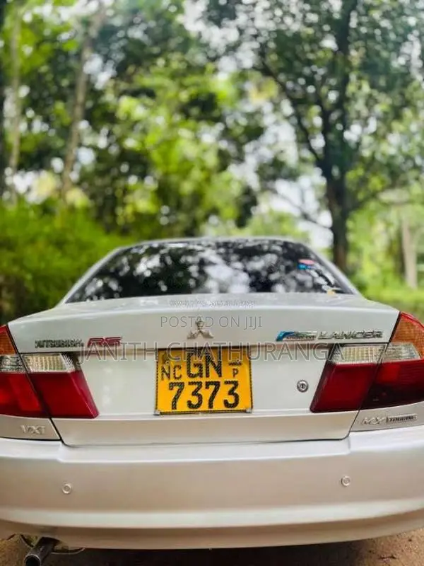 Mitsubishi Lancer 2000 Car (Used)