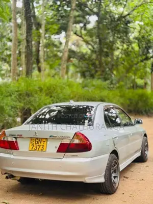 Mitsubishi Lancer 2000 Car (Used)