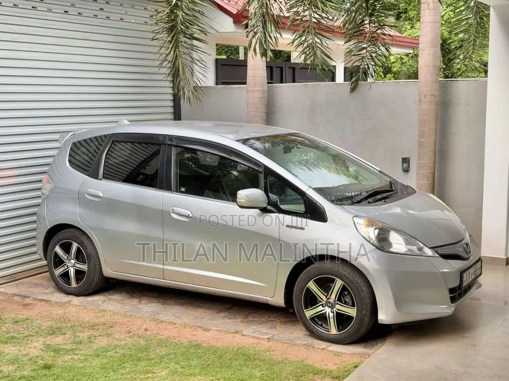 Honda FIT GP1 2012 Car (Used)