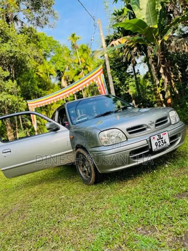 Nissan March 2004 Car (Used)