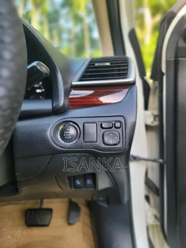 Toyota Premio 2017 Car (Used)