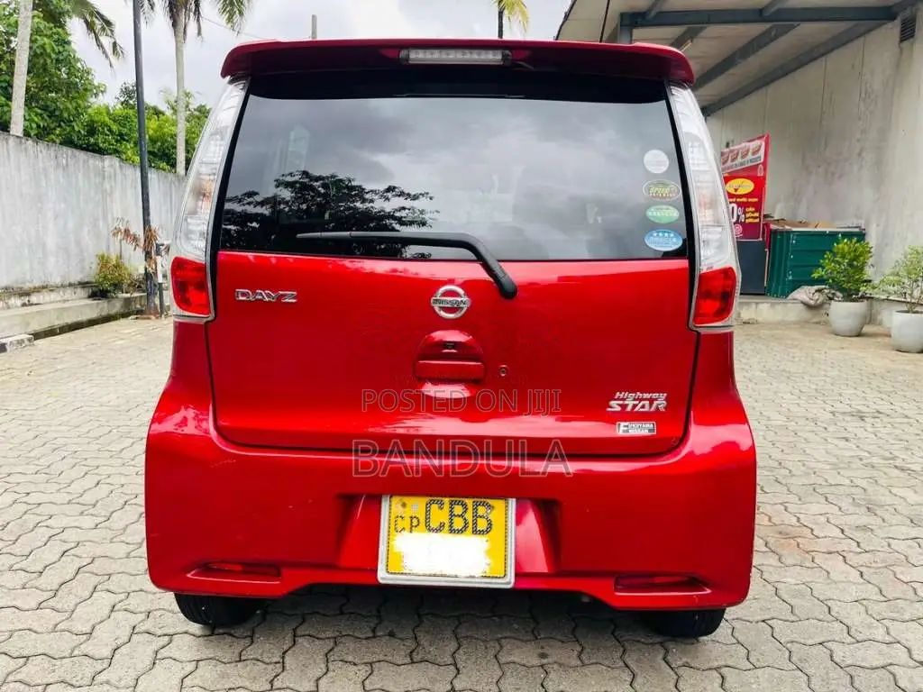 Nissan Dayz Highway Star 2017 Car (Used)