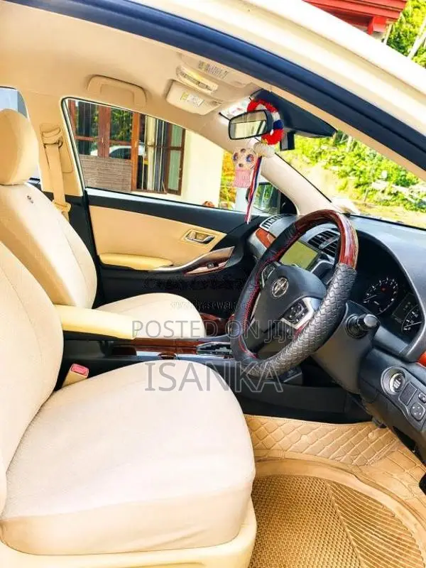 Toyota Premio 2017 Car (Used)