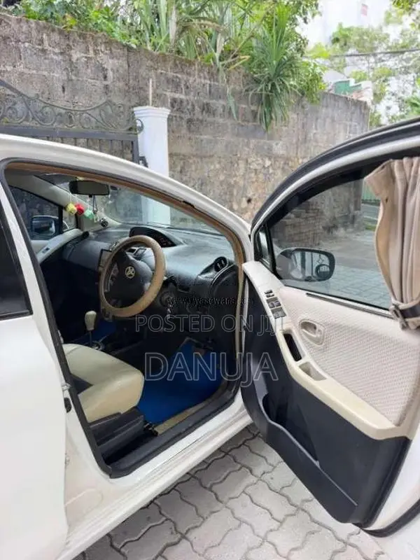Toyota Vitz Ksp90 2007 Car (Used)