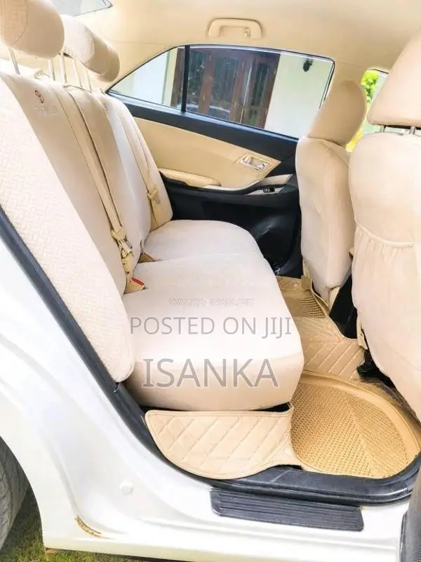 Toyota Premio 2017 Car (Used)