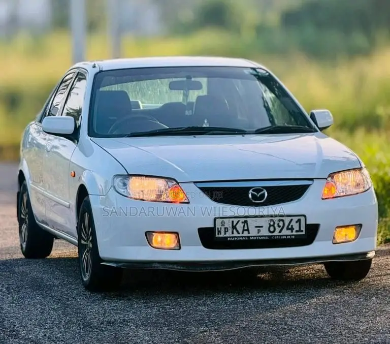 Mazda Familia Bj5p 2002 Car (Used)