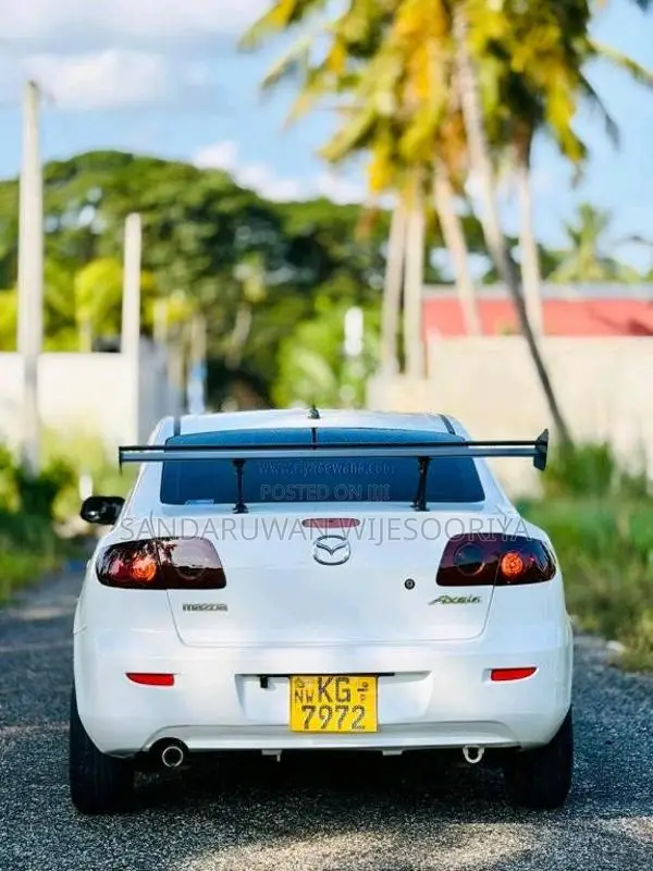 Mazda Axela 2003 Car (Used)