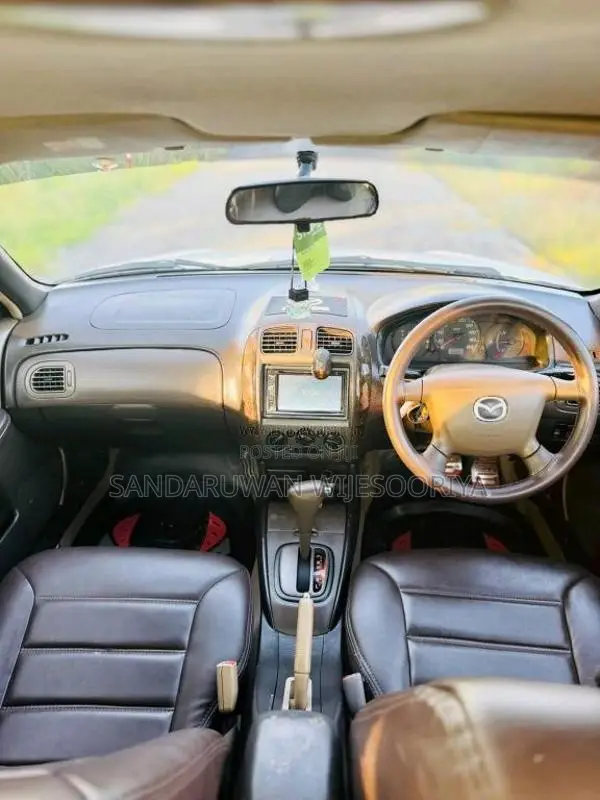 Mazda Familia Bj5p 2002 Car (Used)