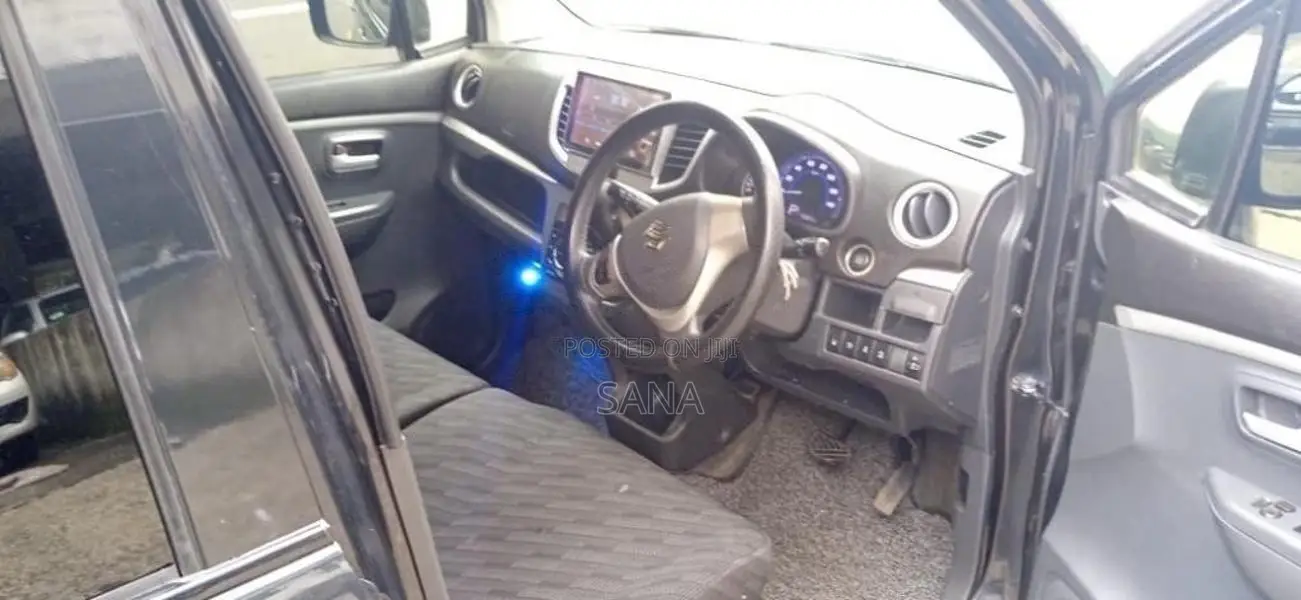 Suzuki Wagon R FX 2014 Car (Used)