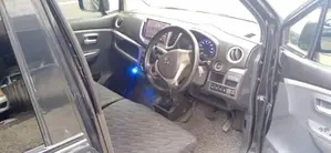Suzuki Wagon R FX 2014 Car (Used)