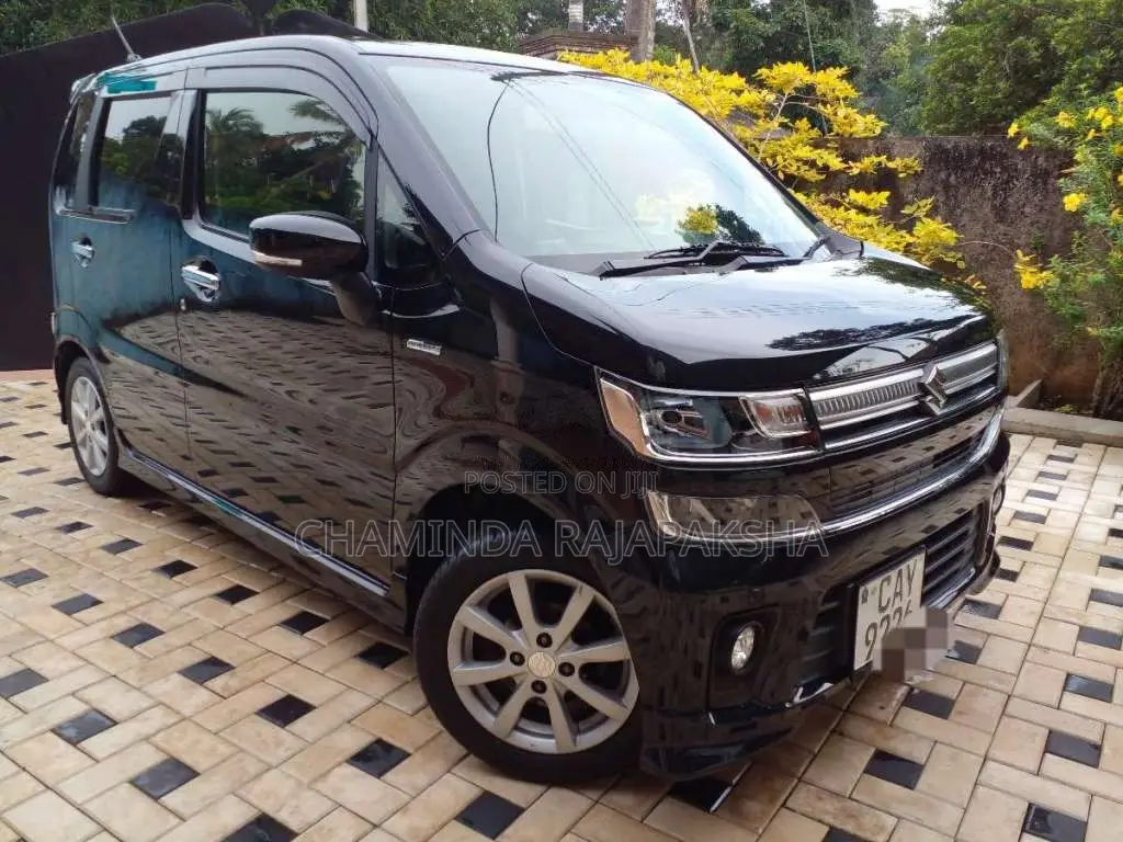 Suzuki Wagon R FZ 2018 Car (Used)