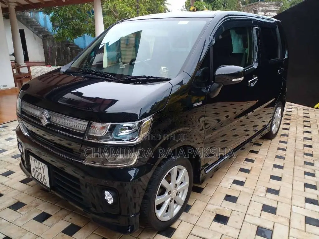 Suzuki Wagon R FZ 2018 Car (Used)