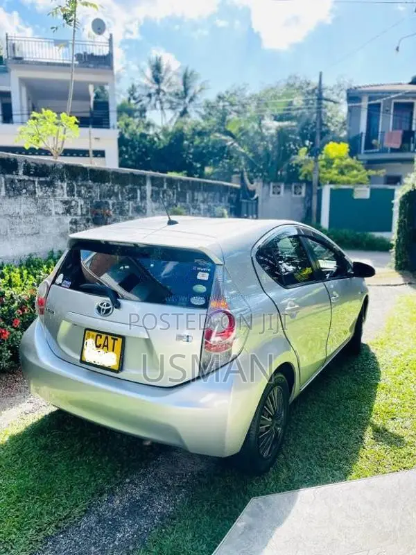 Toyota Aqua G Grade 2017 Car (Used)