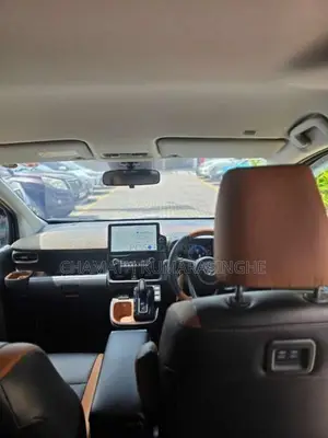 Toyota Sienta 2025 Car (Used)