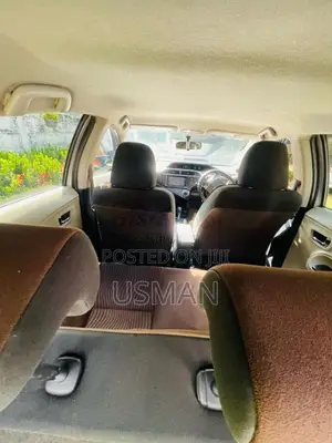 Toyota Aqua G Grade 2017 Car (Used)