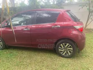 Toyota Vitz Jewela 2018 Car (Used)