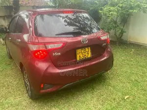 Toyota Vitz Jewela 2018 Car (Used)