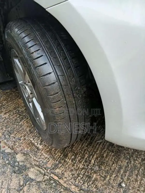 Toyota Belta 2009 Car (Used)