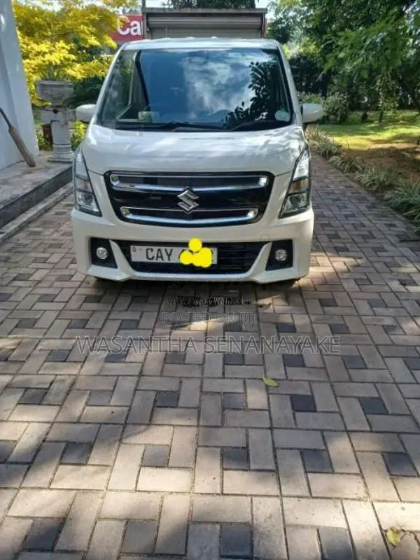 Suzuki Wagon R Stingray 2018 Car (Used)