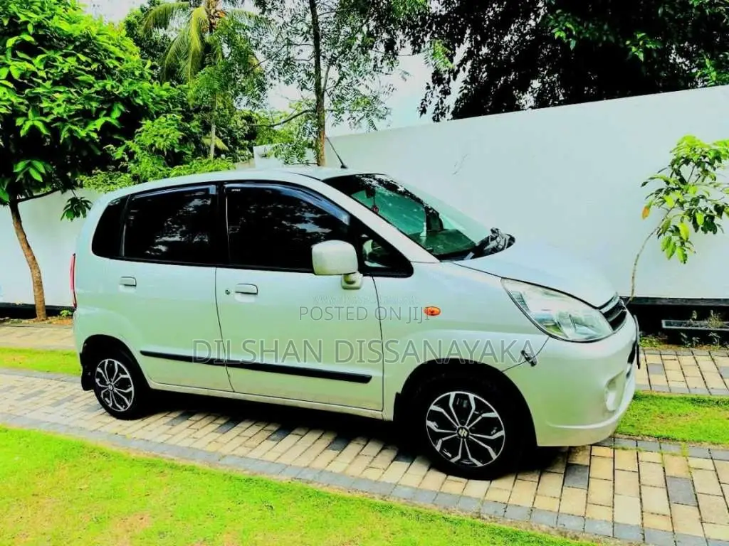 Suzuki Estilo 2012 Car (Used)
