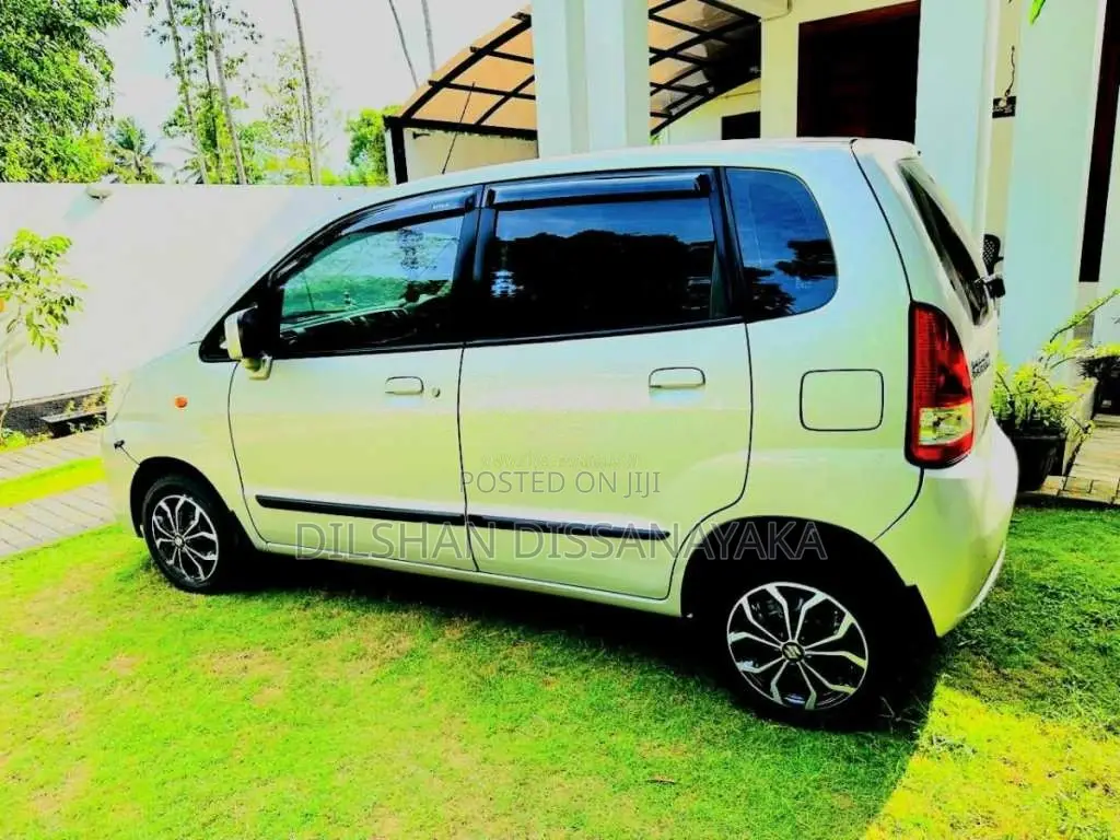 Suzuki Estilo 2012 Car (Used)