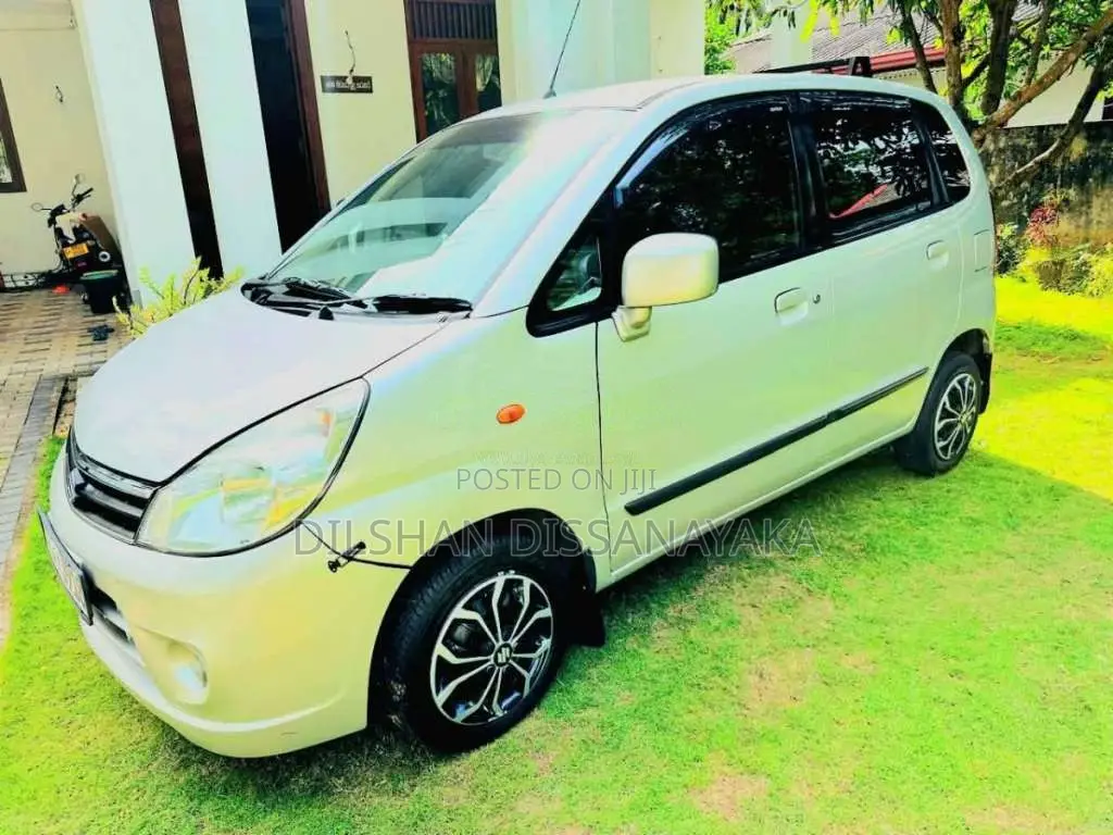 Suzuki Estilo 2012 Car (Used)