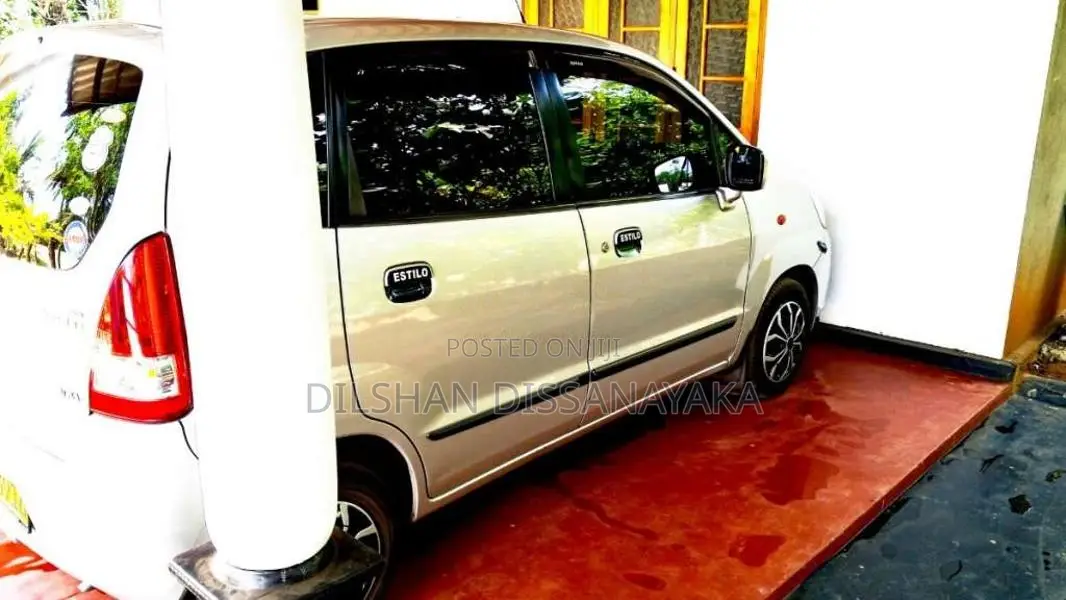 Suzuki Estilo 2012 Car (Used)