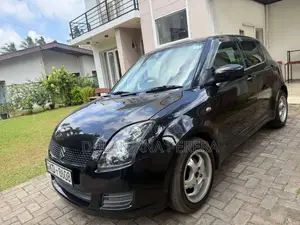 Suzuki Swift 2004 Car (Used)