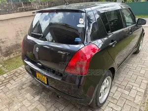 Suzuki Swift 2004 Car (Used)
