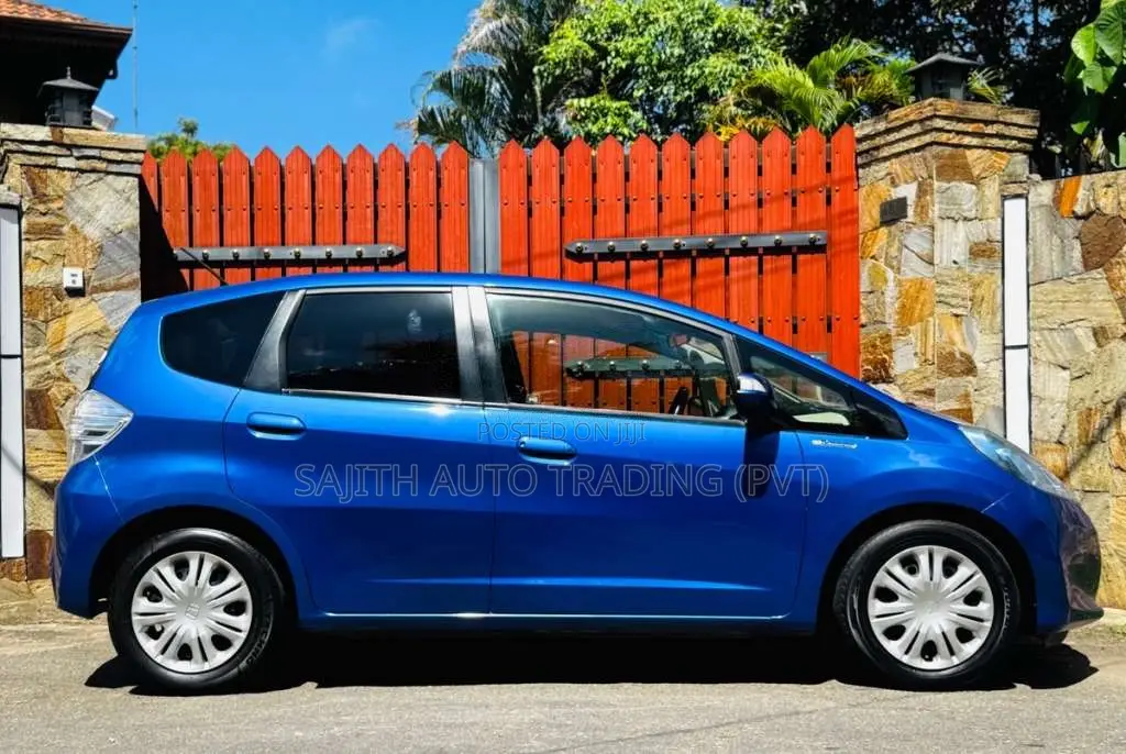 Honda Fit GP1 2013 Car (Used)