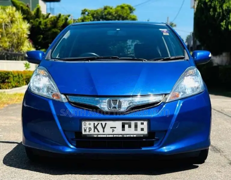 Honda Fit GP1 2013 Car (Used)