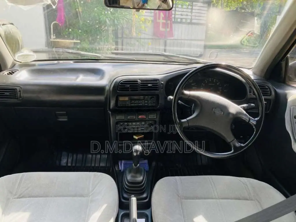 Nissan Pulsar 1993 Car (Used)