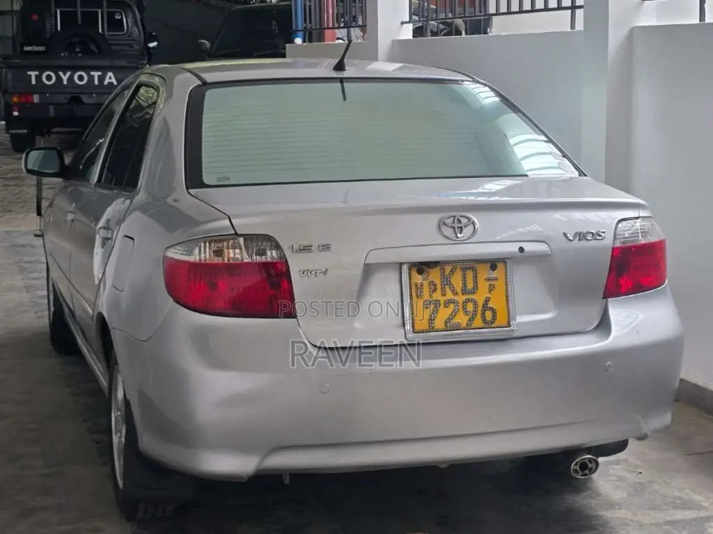 Toyota Vios 2003 Car (Used)