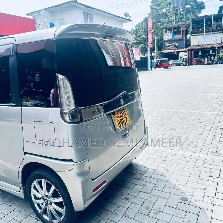 Suzuki Spacia 2015 Car (Used)